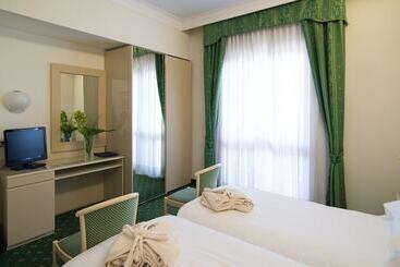 هتل Terme Antoniano