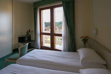 هتل Terme Antoniano