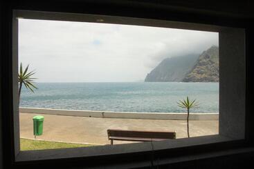 هتل Vila Bela