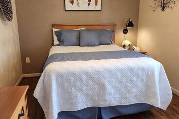 مُتل Affordable Corporate Suites Of Salem