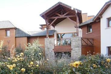 استراحتگاه Villa Huapi