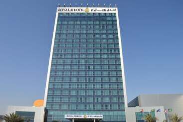 Royal M Hotel Fujairah Mall