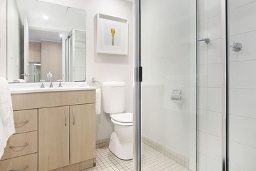 Sydney Airport Suites