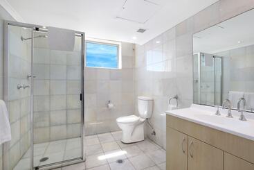 Sydney Airport Suites