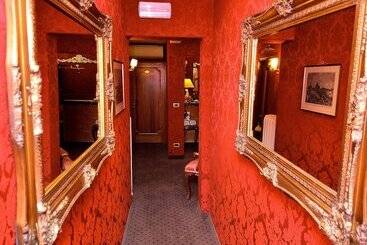 تختخواب و صبحانه Residenza La Loggia