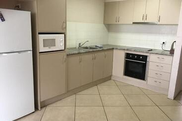 Burleigh Palms Holiday Apartments