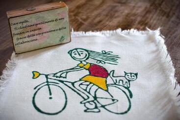 هتل Agriturismo Ca'de'gatti