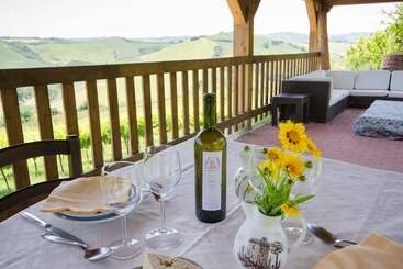 هتل Agriturismo Ca'de'gatti