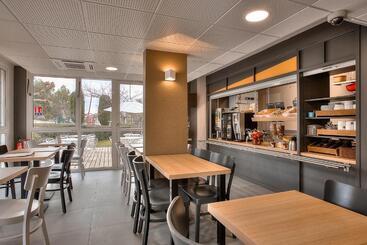 B&b Hotel Antibes Sophia Antipolis