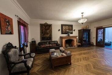 هتل Boutique Villa Elisa