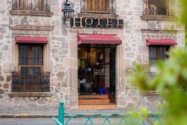 هتل El Carmen, Morelia