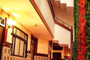 هتل El Carmen, Morelia