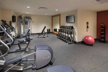 هتل Hilton Garden Inn Chicago Downtown Riverwalk