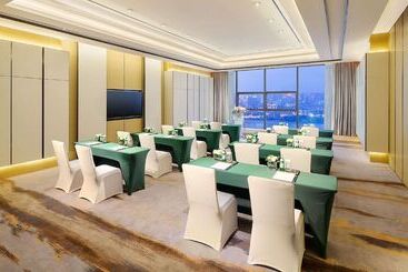 هتل Hilton Zhuzhou
