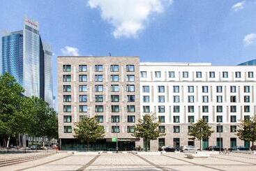 هتل Holiday Inn Frankfurt   Alte Oper, An Ihg