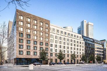 هتل Holiday Inn Frankfurt   Alte Oper, An Ihg