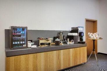 هتل Holiday Inn Frankfurt   Alte Oper, An Ihg