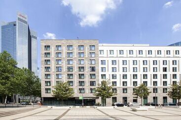 هتل Holiday Inn Frankfurt   Alte Oper, An Ihg