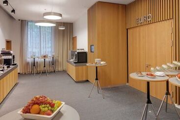 هتل Holiday Inn Frankfurt   Alte Oper, An Ihg