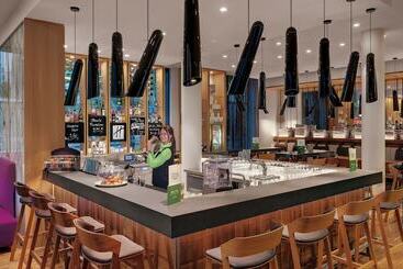 هتل Holiday Inn Frankfurt   Alte Oper, An Ihg