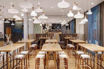 هتل Holiday Inn Frankfurt   Alte Oper, An Ihg