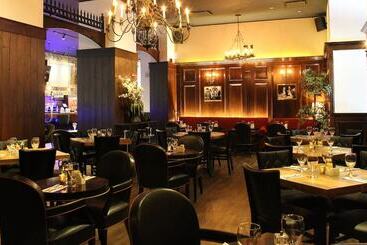 هتل Holiday Inn New York City   Times Square, An Ihg