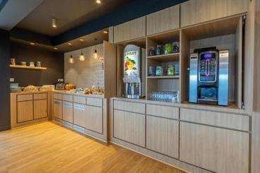 ホテル Logis Hôtels   Le Belvédère   Hôtel 2 étoiles Et Restaurant