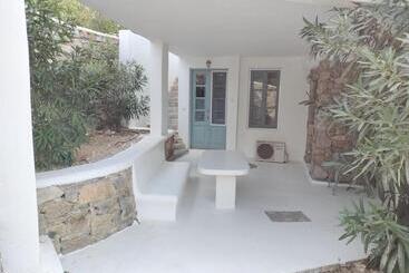 هتل Mykonos Pantheon