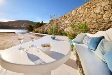 هتل Mykonos Pantheon