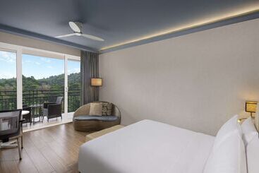 Radisson Hotel Kandy