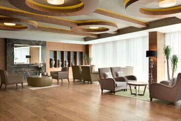 هتل Ramada By Wyndham Gemli̇k
