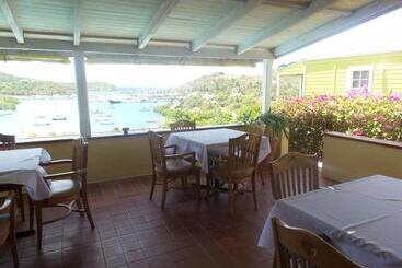 The Ocean Inn - Antigua-English Harbour
