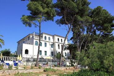 Villa Vela Luka - Supetar