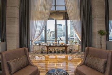 Makati Diamond Residences