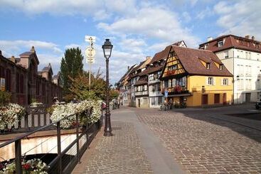 اقامتگاه Odalys City Colmar La Rose D Argent