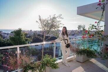 Scale Suites