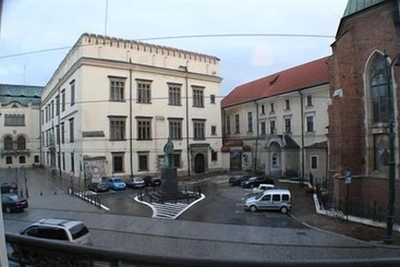 هاستل Krakow Apartments & Rooms