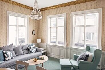Centerspot Apartments
