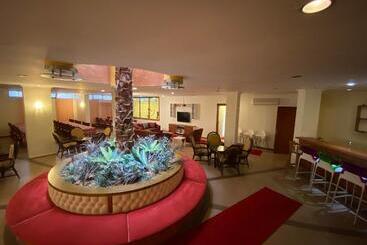 Club Karakas Apart Otel