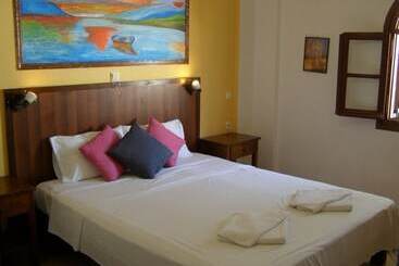 Eleni Apartments