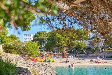 Gavimar Ariel Chico Hotel And Apartments
