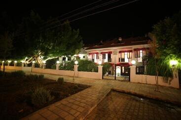 هتل Akkent Garden