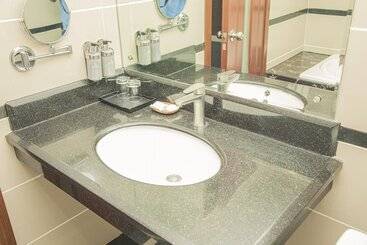 هتل Best Western Plus Paramount