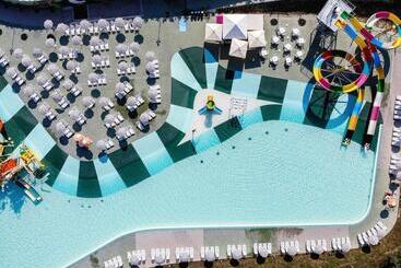 酒店 Camping Cisano - San Vito