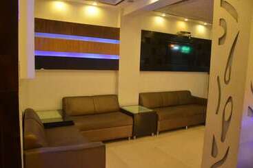 هتل D Suites Dxr