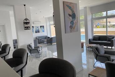 هتل Finike Marina