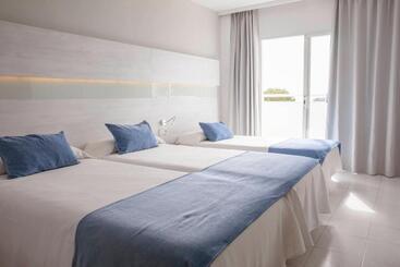 Gavimar Ariel Chico Hotel And Apartments
