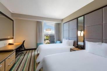 Отель Hilton Garden Inn San Jose La Sabana