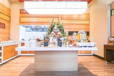 Отель Hilton Garden Inn San Jose La Sabana