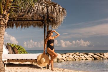 هتل Hyatt Ziva Rose Hall All Inclusive